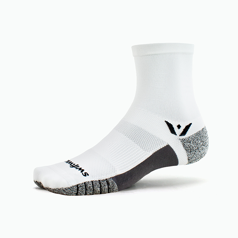 Swiftwick Flite XT Mid-Crew (White)